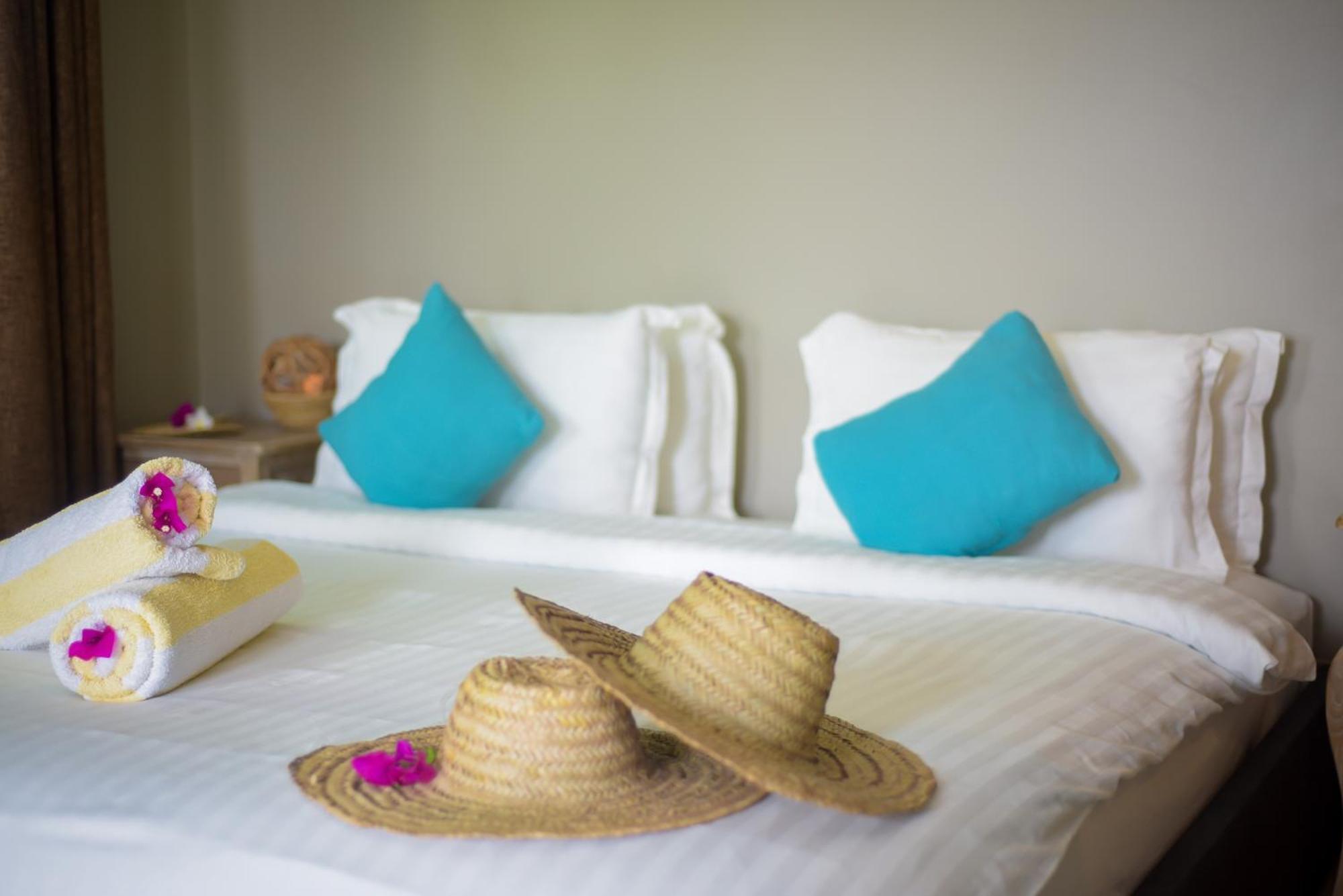Aquamarina Hotel จัมเบียนี ภายนอก รูปภาพ