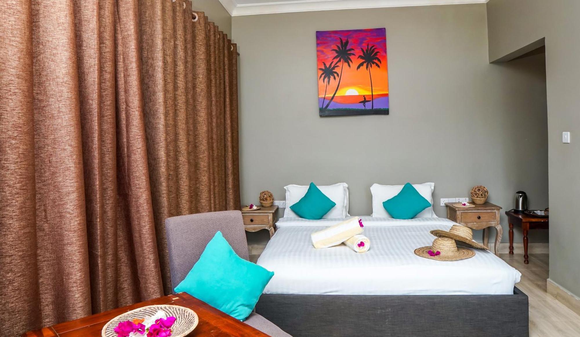 Aquamarina Hotel จัมเบียนี ภายนอก รูปภาพ