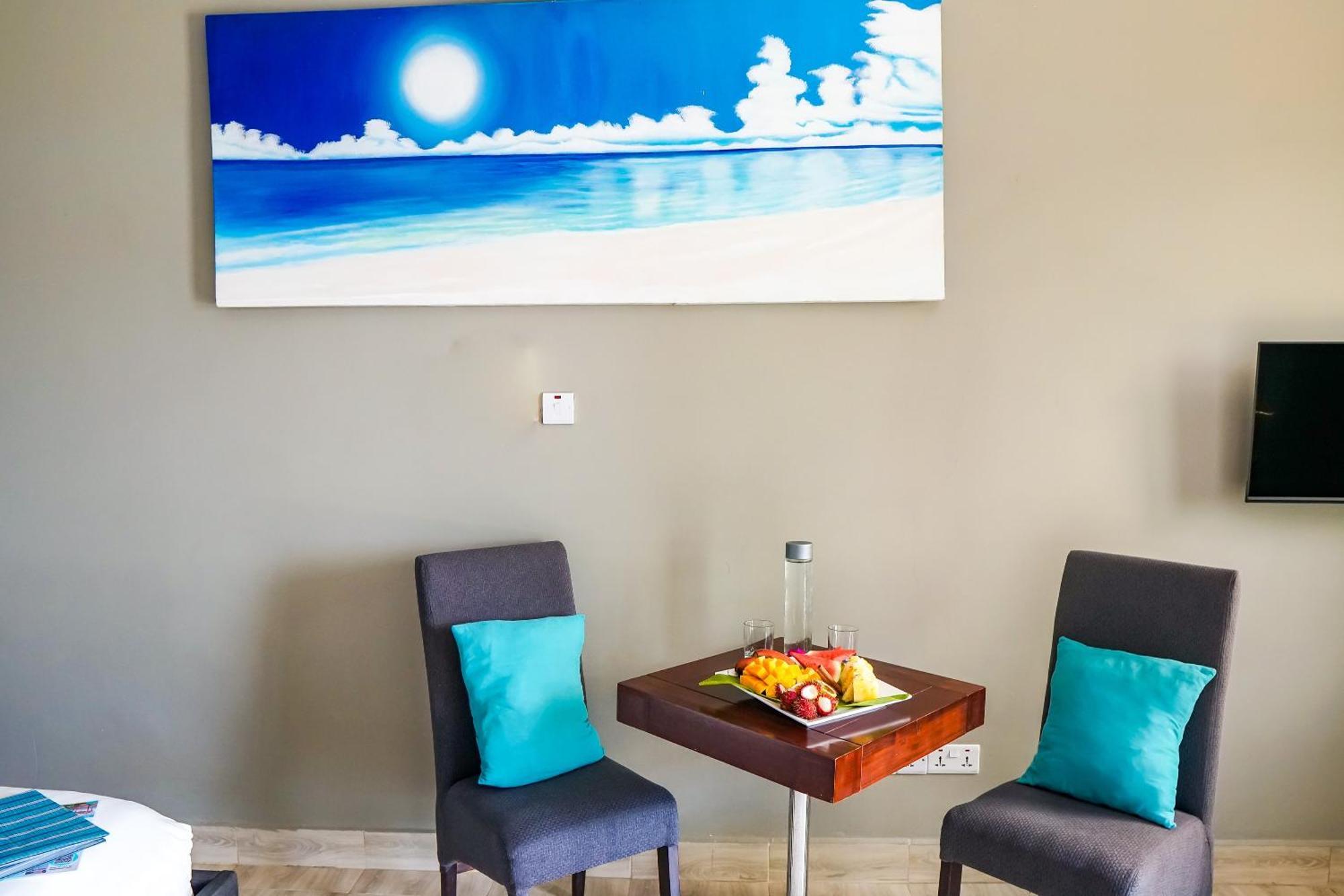 Aquamarina Hotel จัมเบียนี ภายนอก รูปภาพ